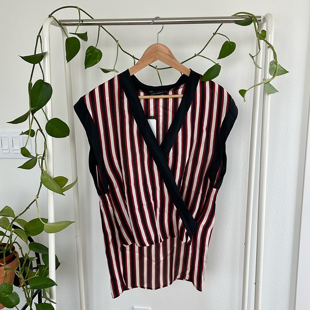NWT Zara Woman Striped Blouse in XS